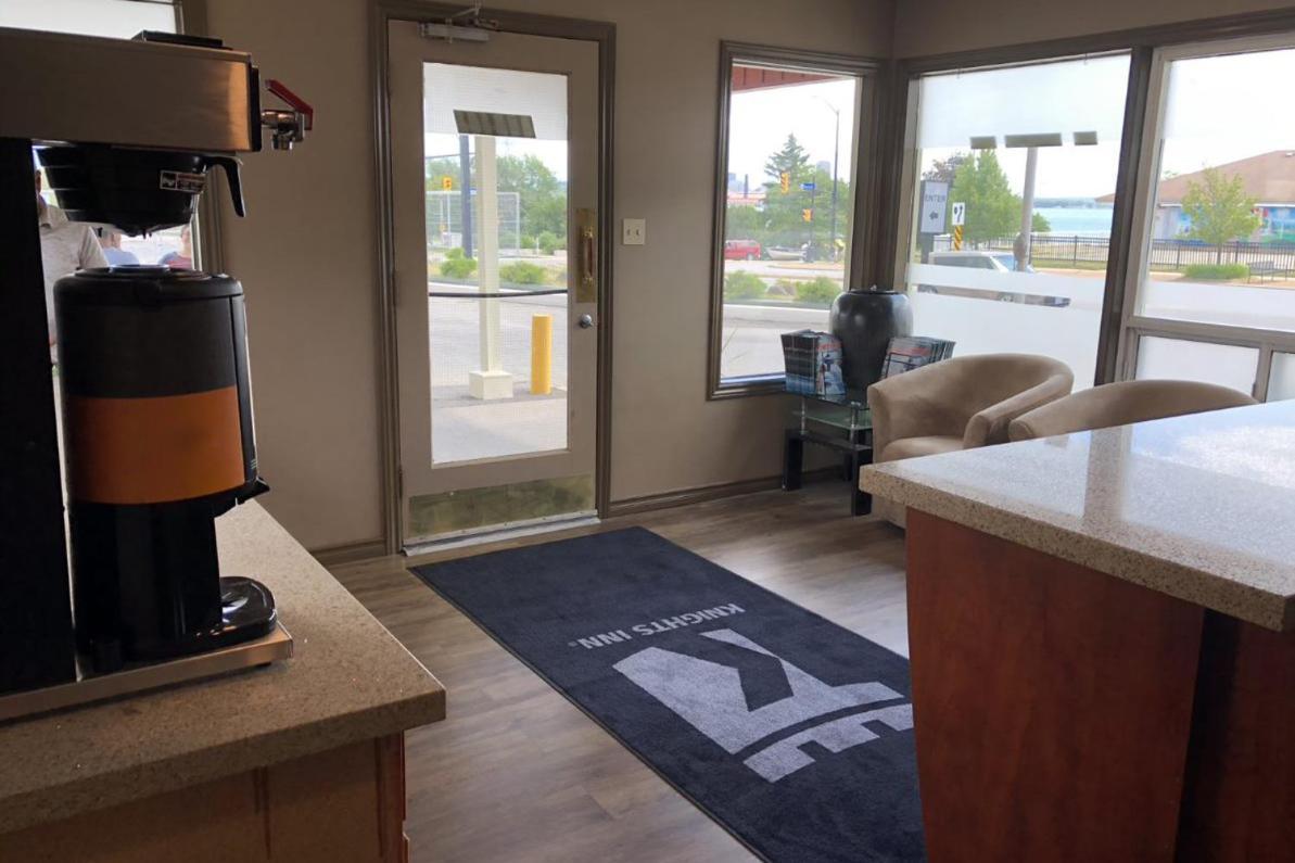 Knights Inn Fort Erie Εξωτερικό φωτογραφία