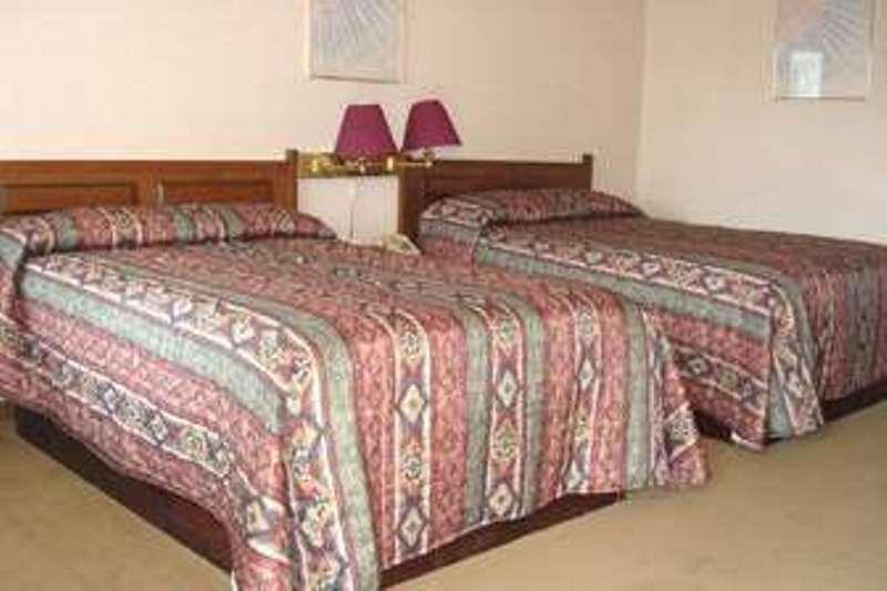 Knights Inn Fort Erie Εξωτερικό φωτογραφία